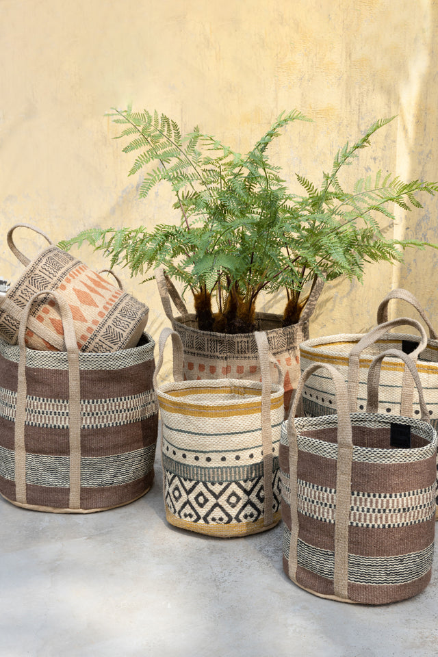 Noyaan Brown jute round basket rhombic pattern